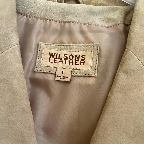 SOLD…On another Platform! Wilsons Genuine Leather Suede Tan Women Jacket Size L - Picture 3 of 11